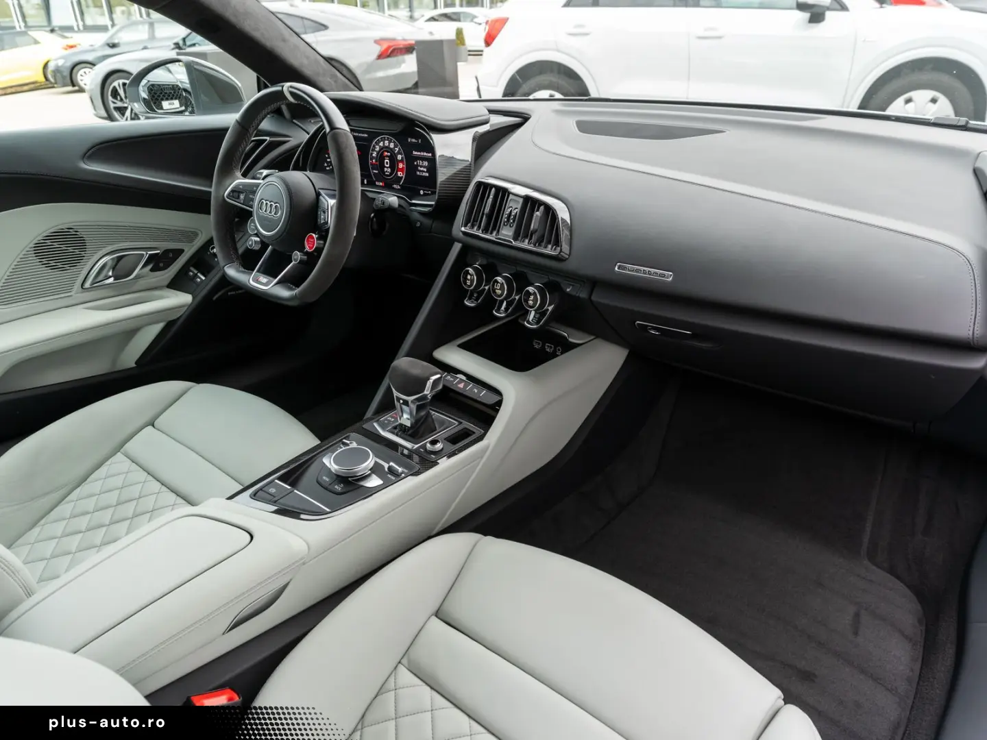 AUDI R8 Coupe V10 performance quattro KERAMIK B&O RFK