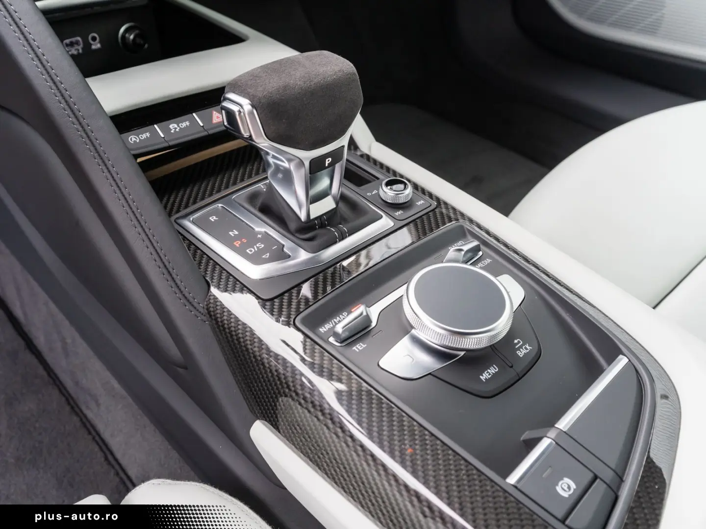 AUDI R8 Coupe V10 performance quattro KERAMIK B&O RFK