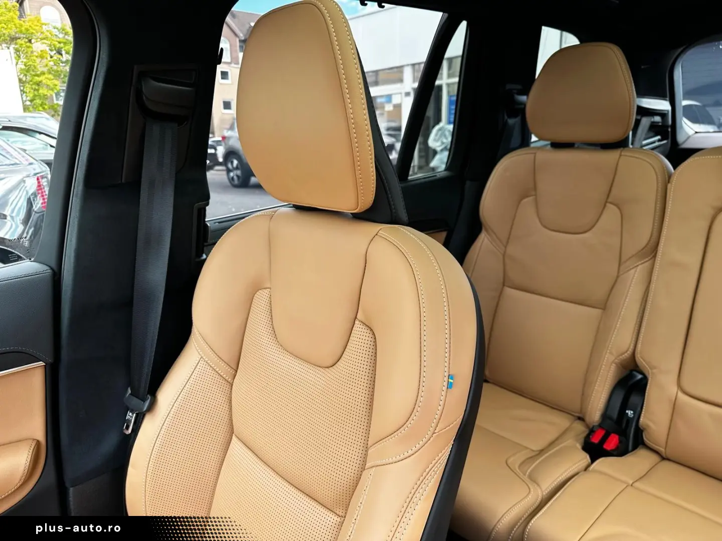 VOLVO XC90 T8 AWD Ultra 7Sitzer Pano Luft AHK HUD 22&hellip;