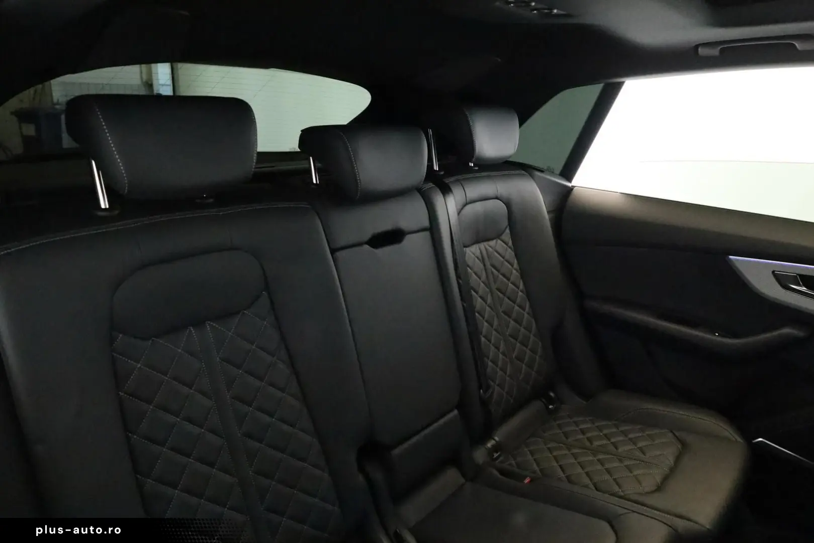 AUDI SQ8 TFSI Facelift Leder Matrix Pano BangO ACC 23