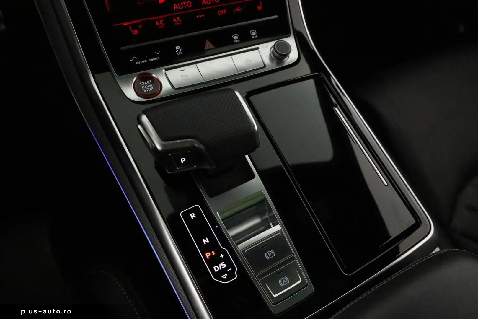 AUDI SQ8 TFSI Facelift Leder Matrix Pano BangO ACC 23
