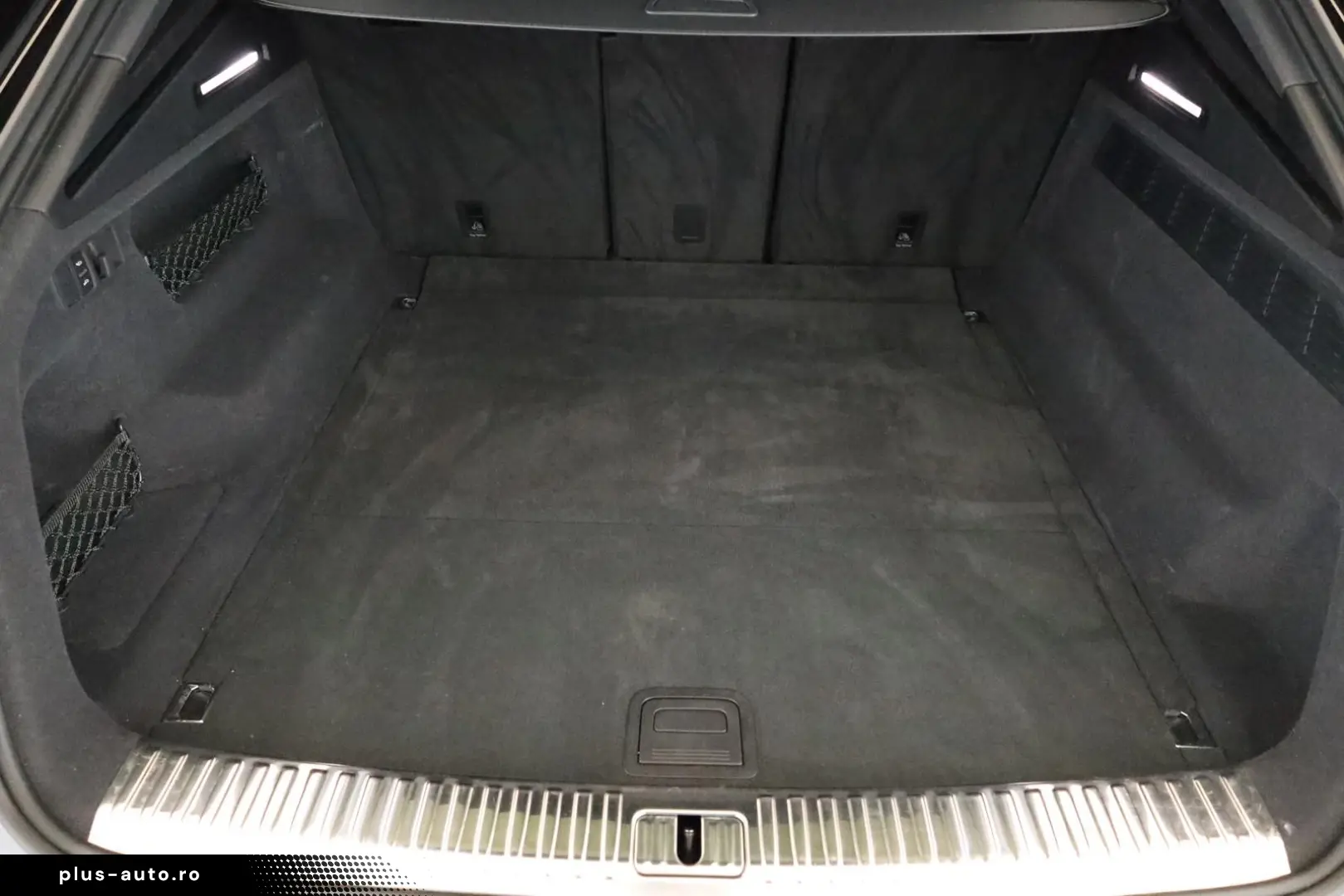AUDI SQ8 TFSI Facelift Leder Matrix Pano BangO ACC 23