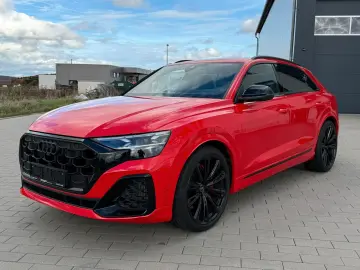 AUDI SQ8  STANHEIZUNG AHK PANO B&O HUD