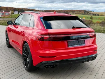 AUDI SQ8  STANHEIZUNG AHK PANO B&O HUD