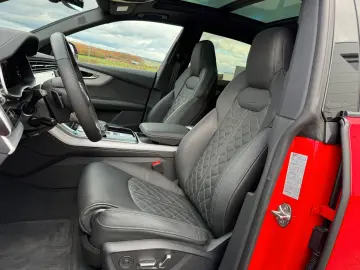 AUDI SQ8  STANHEIZUNG AHK PANO B&O HUD