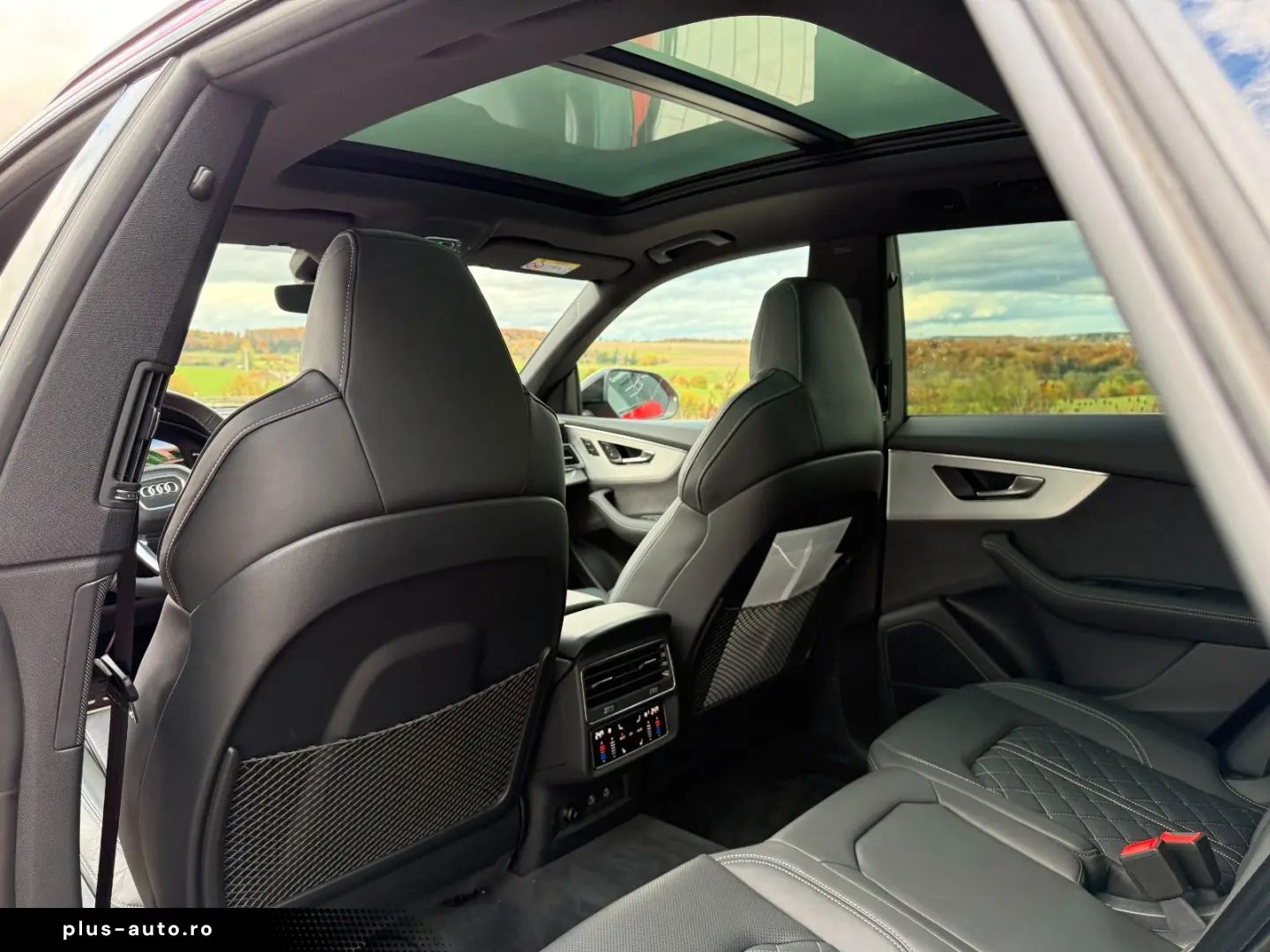 AUDI SQ8  STANHEIZUNG AHK PANO B&O HUD