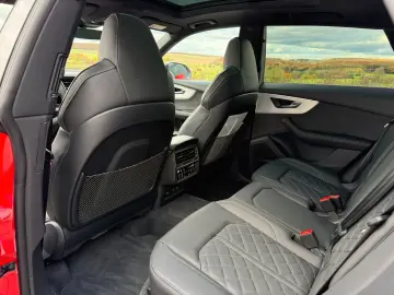AUDI SQ8  STANHEIZUNG AHK PANO B&O HUD