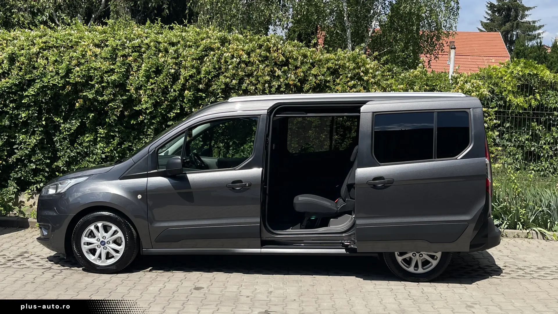 FORD TOURNEO CONNECT MAXI-7 LOCURI