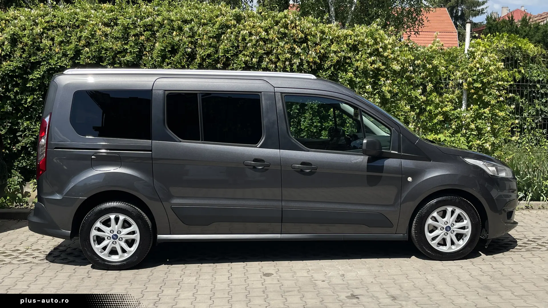 FORD TOURNEO CONNECT MAXI-7 LOCURI