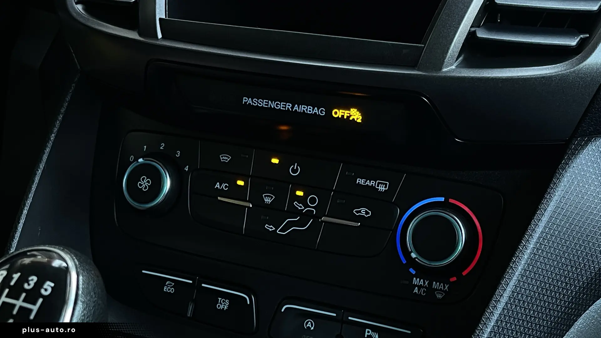 FORD TOURNEO CONNECT MAXI-7 LOCURI