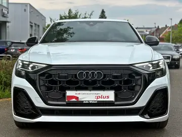 AUDI SQ8 TFSI qu BLACK PANO STANDHZ B&O AHK HuD LASER