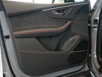 Audi SQ7 TFSI   Pano   Carbon   HuD   B&O