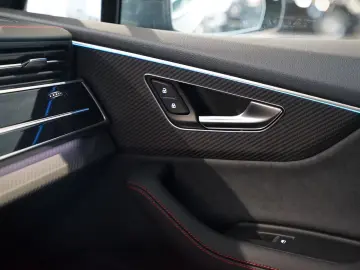 Audi SQ7 TFSI   Pano   Carbon   HuD   B&O