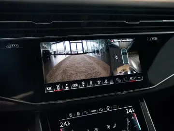 Audi SQ7 TFSI   Pano   Carbon   HuD   B&O
