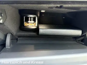MERCEDES-BENZ E 200 4Matic AMG Line Premium Plus AHK…