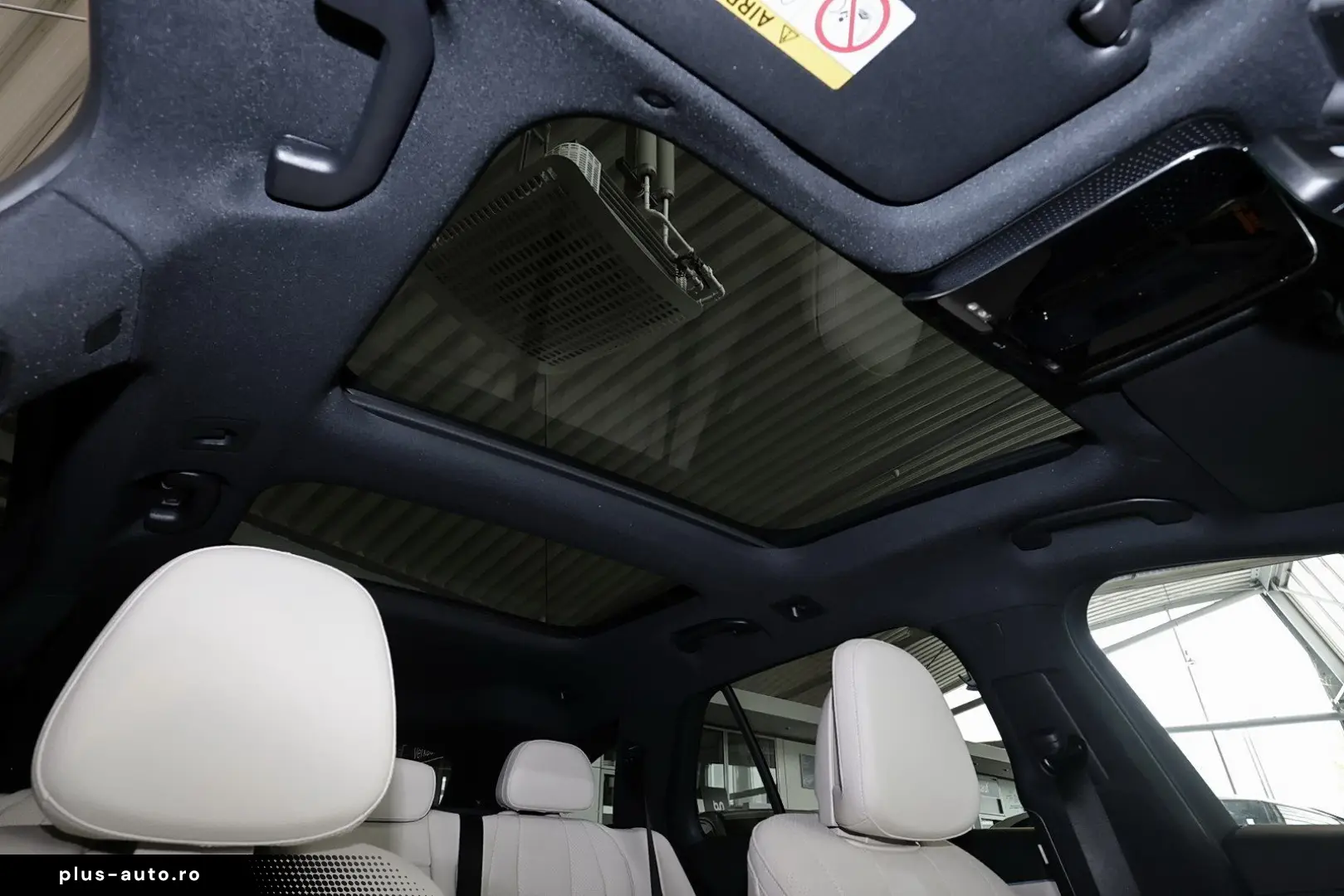 MERCEDES-BENZ E 200 T 4M AMG SUPERSCREEN AHK PANO ST&hellip;