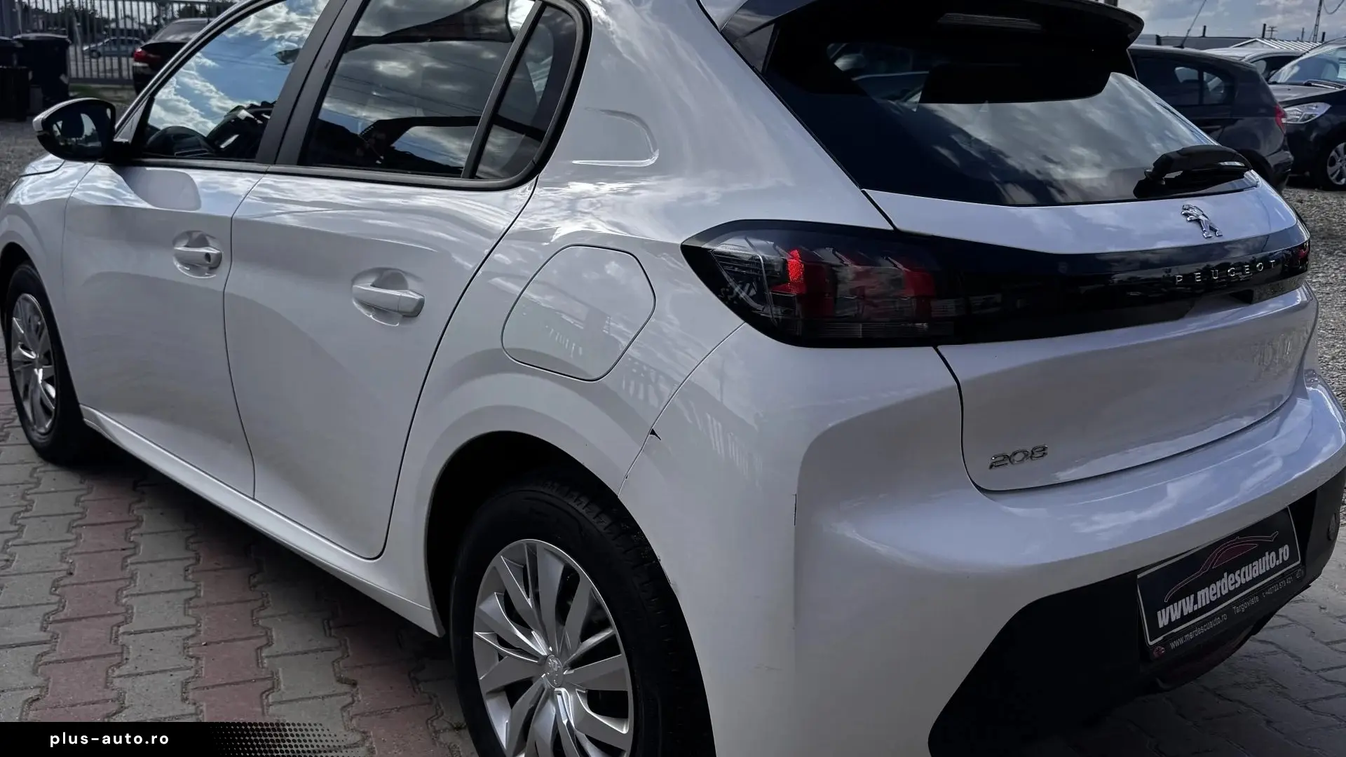Peugeot 208 an 2021 diesel 1.5