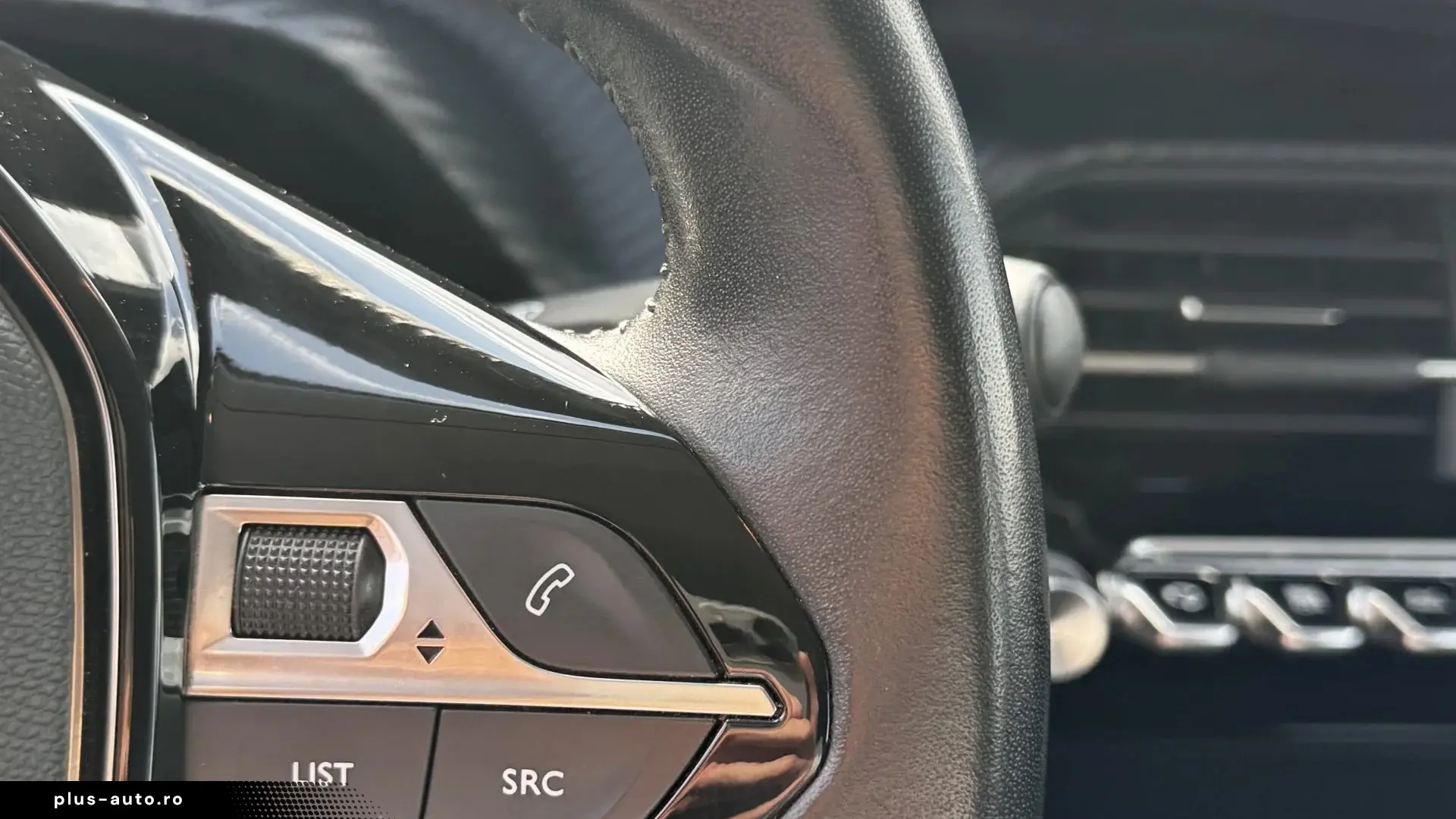 Peugeot 208 an 2021 diesel 1.5