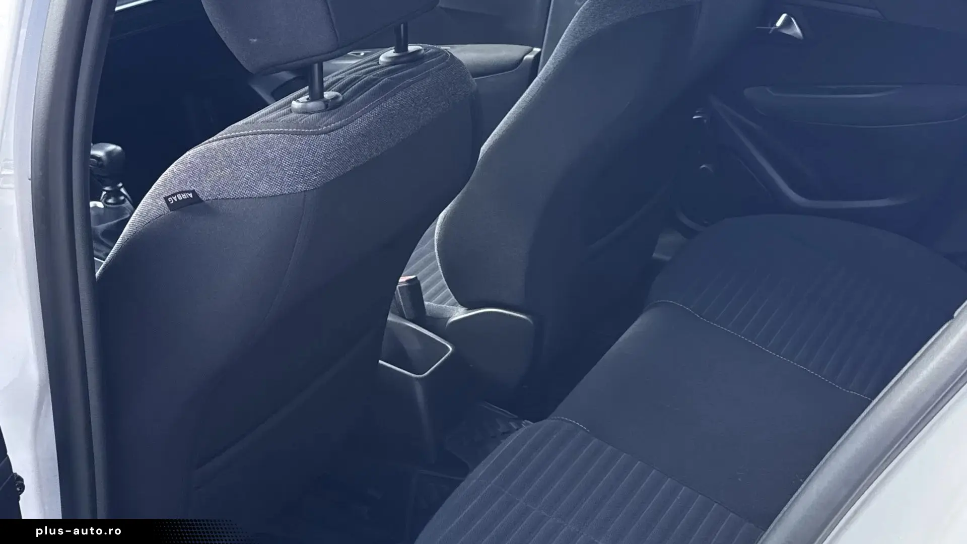 Peugeot 208 an 2021 diesel 1.5