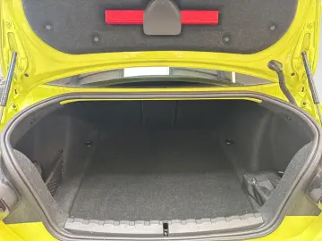 BMW M2 Coupé Inkl. € 1.190 Zubehörbonus Schaltgetrie