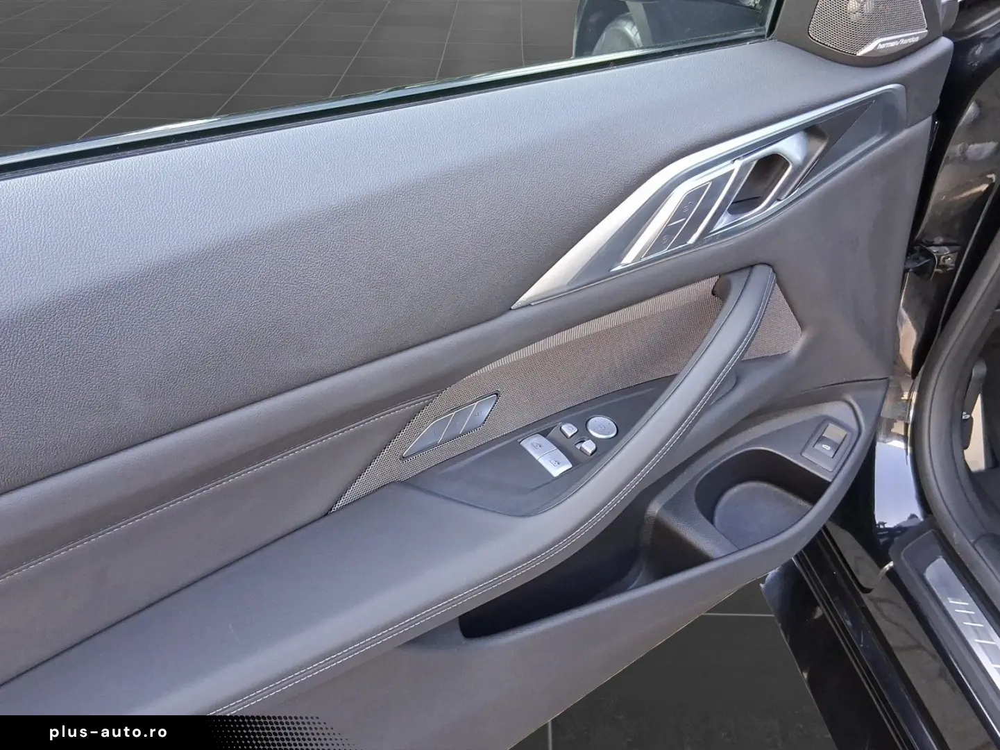 BMW M4 Competition Coupé LivePro Head-Up CarPlay Dri