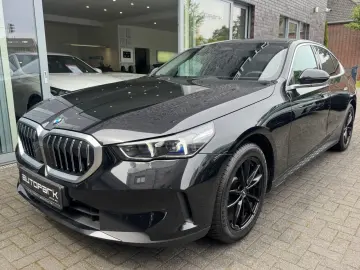 BMW 520i Lim Metallic adapt.LED Leder Kamera DA 18