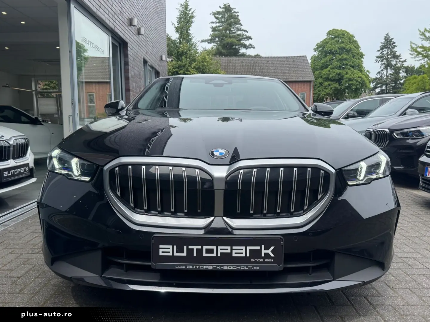BMW 520i Lim Metallic adapt.LED Leder Kamera DA 18