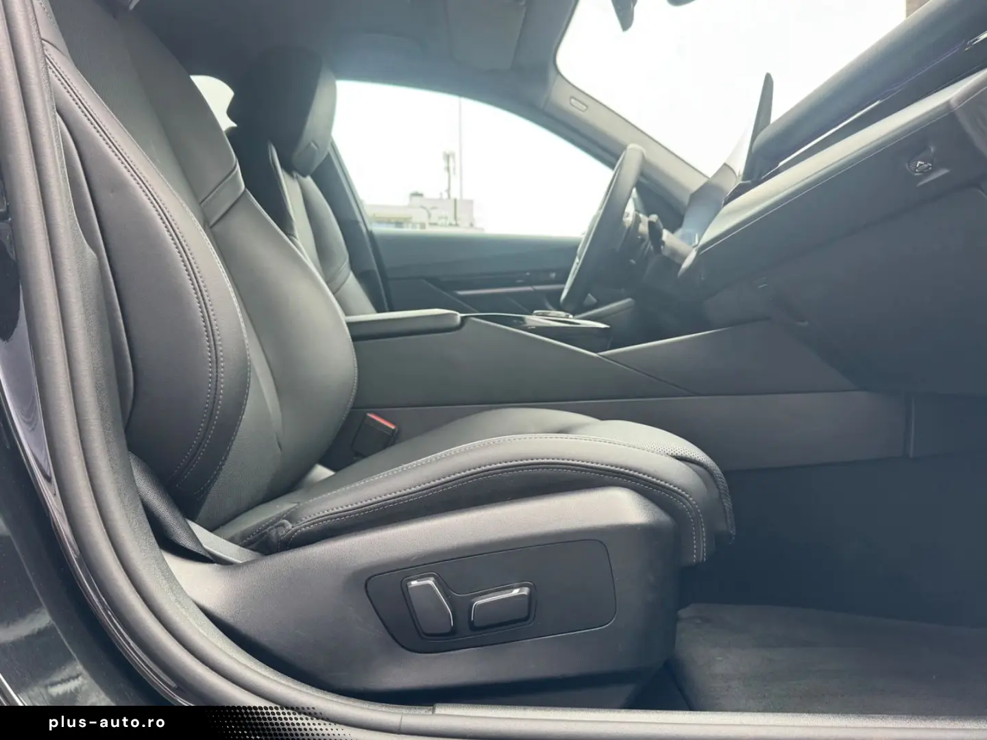 BMW 520i Lim Metallic adapt.LED Leder Kamera DA 18