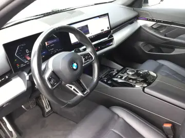 BMW 520d Limo M Sport Navi AdLED Komfortsitze DAP