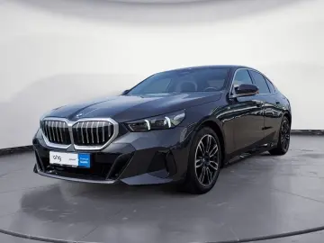 BMW 520d xDrive Limousine M Sportpaket Komfortsitze