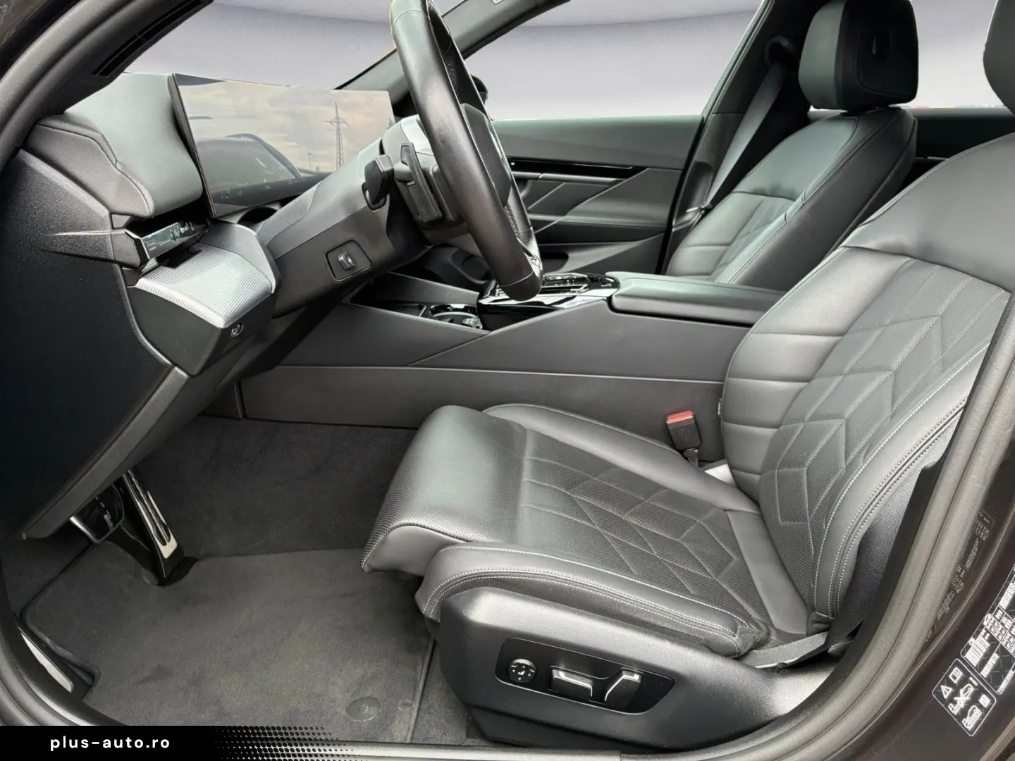 BMW 520d xDrive Limousine M Sportpaket Komfortsitze