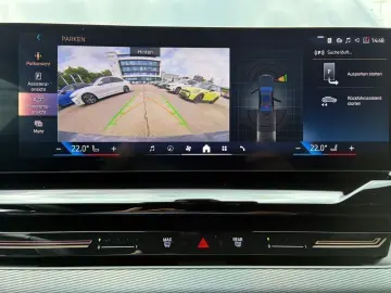 BMW 520d xDrive Limousine M Sportpaket Komfortsitze