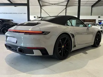 PORSCHE 911 992 Carrera 4S Cabriolet  SportDesign PDCC