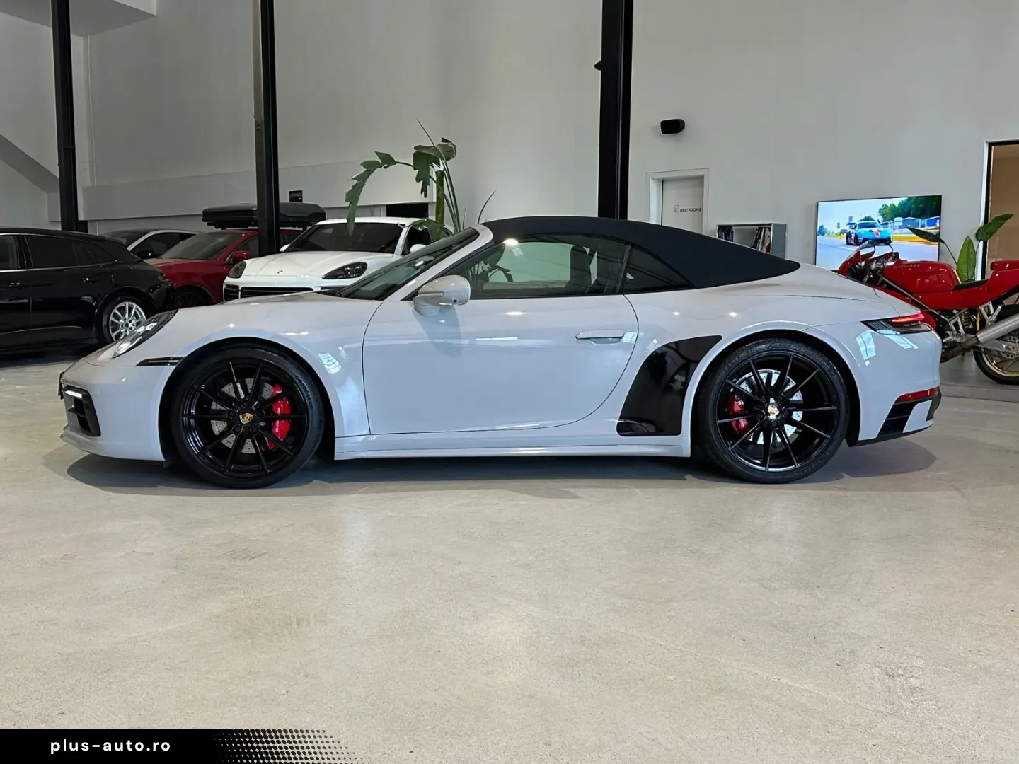 PORSCHE 911 992 Carrera 4S Cabriolet  SportDesign PDCC