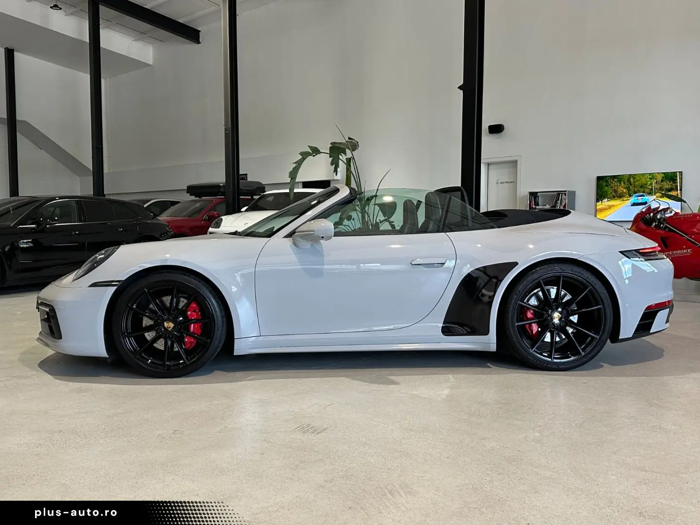 PORSCHE 911 992 Carrera 4S Cabriolet  SportDesign PDCC