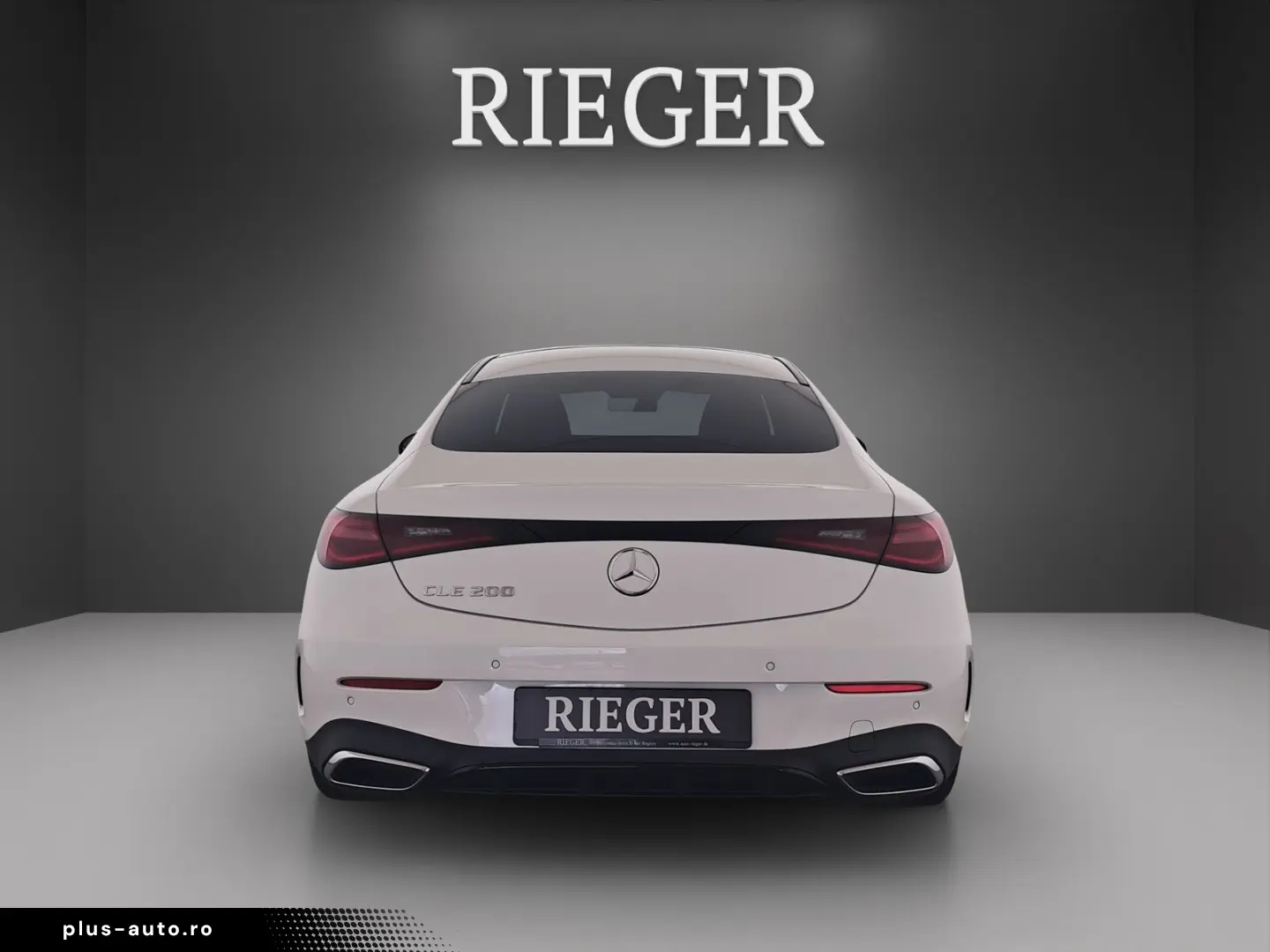 MERCEDES-BENZ CLE 200 AMG Pano MEMORY NIGHT 360  Keyless LED