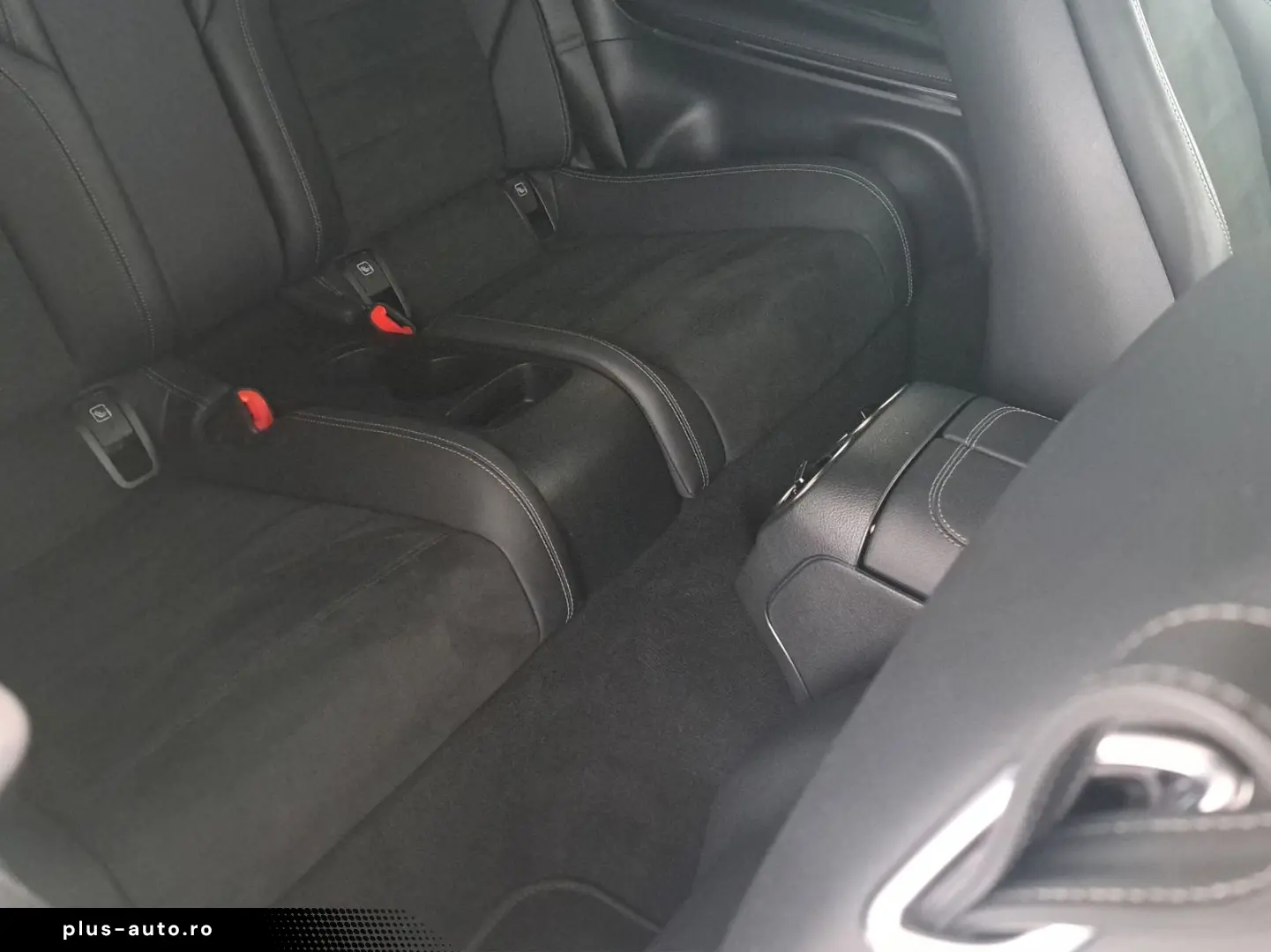 MERCEDES-BENZ CLE 200 AMG Pano MEMORY NIGHT 360  Keyless LED