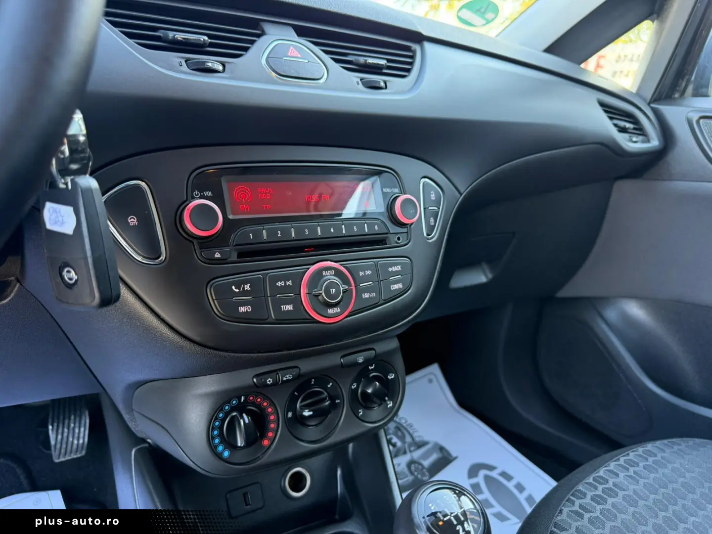Opel Corsa1.2 Benzină  2015  Euro 6  12 luni Garantie  și în
