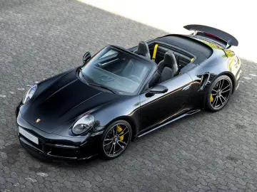PORSCHE 992.1 Turbo S Cabriolet Burmester Lift PDLS Plus