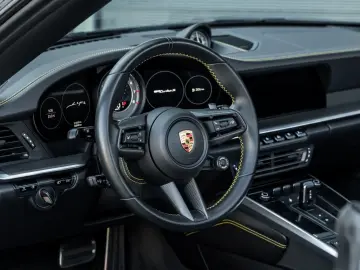 PORSCHE 992.1 Turbo S Cabriolet Burmester Lift PDLS Plus