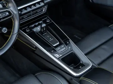 PORSCHE 992.1 Turbo S Cabriolet Burmester Lift PDLS Plus