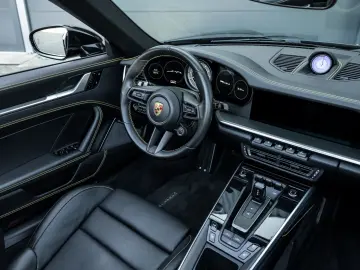 PORSCHE 992.1 Turbo S Cabriolet Burmester Lift PDLS Plus