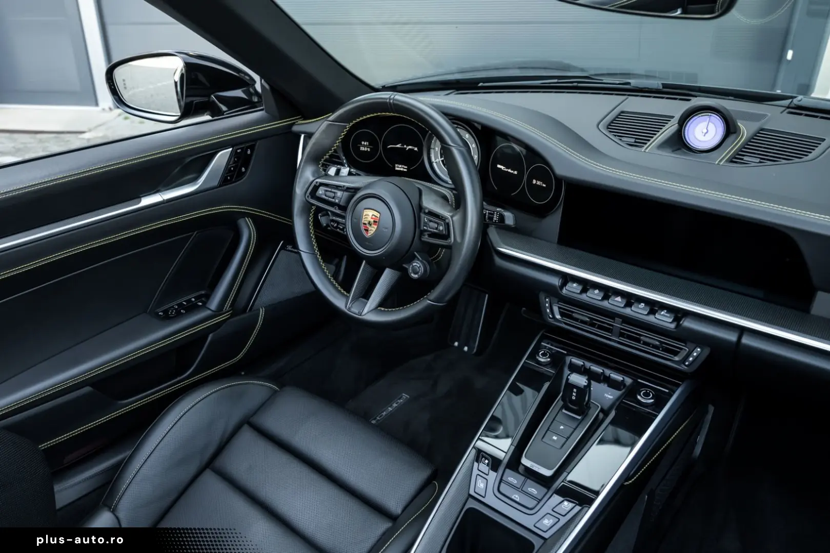 PORSCHE 992.1 Turbo S Cabriolet Burmester Lift PDLS Plus