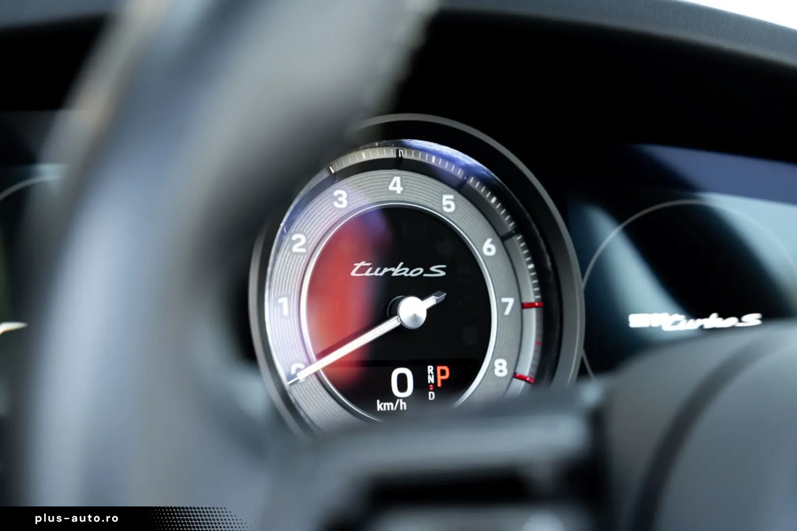 PORSCHE 992.1 Turbo S Cabriolet Burmester Lift PDLS Plus
