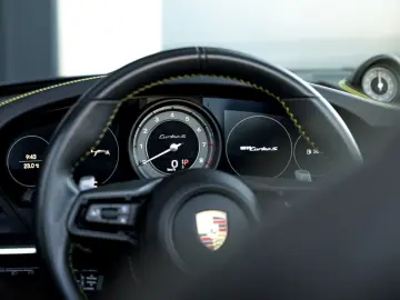 PORSCHE 992.1 Turbo S Cabriolet Burmester Lift PDLS Plus