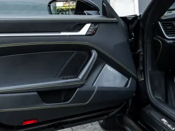 PORSCHE 992.1 Turbo S Cabriolet Burmester Lift PDLS Plus