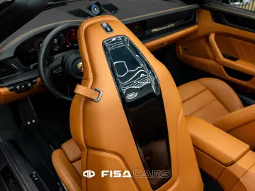 PORSCHE 911 Carrera GTS T-Hybrid Cabriolet Netto