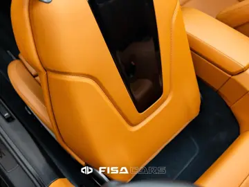 PORSCHE 911 Carrera GTS T-Hybrid Cabriolet Netto