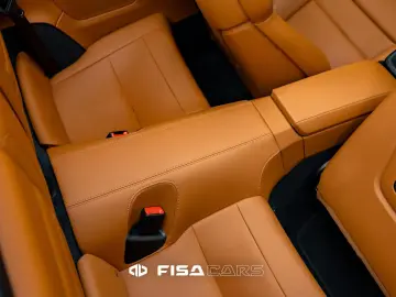 PORSCHE 911 Carrera GTS T-Hybrid Cabriolet Netto