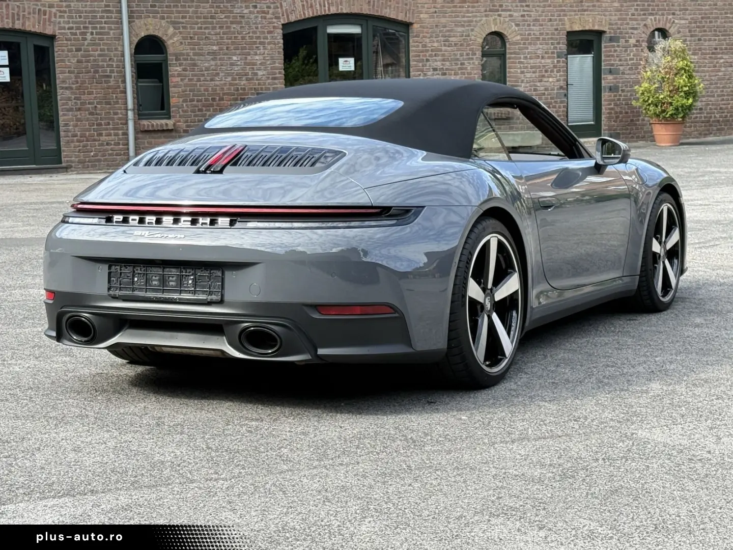 PORSCHE 992  911 Carrera Cabriolet HD-MATRIX BOSE SPORTA